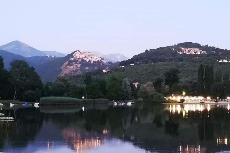 B&B de Charme Torre Agnese Labro Exterior foto